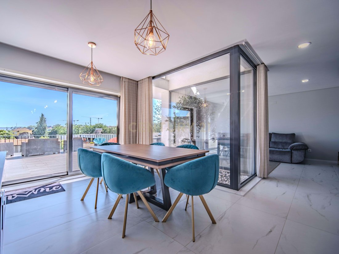 Villa in Rio Tinto, Porto District, Portugal 2 - 18030544