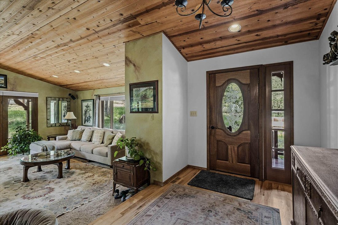House in Gold Hill, Oregon, United States 4 - 18028891
