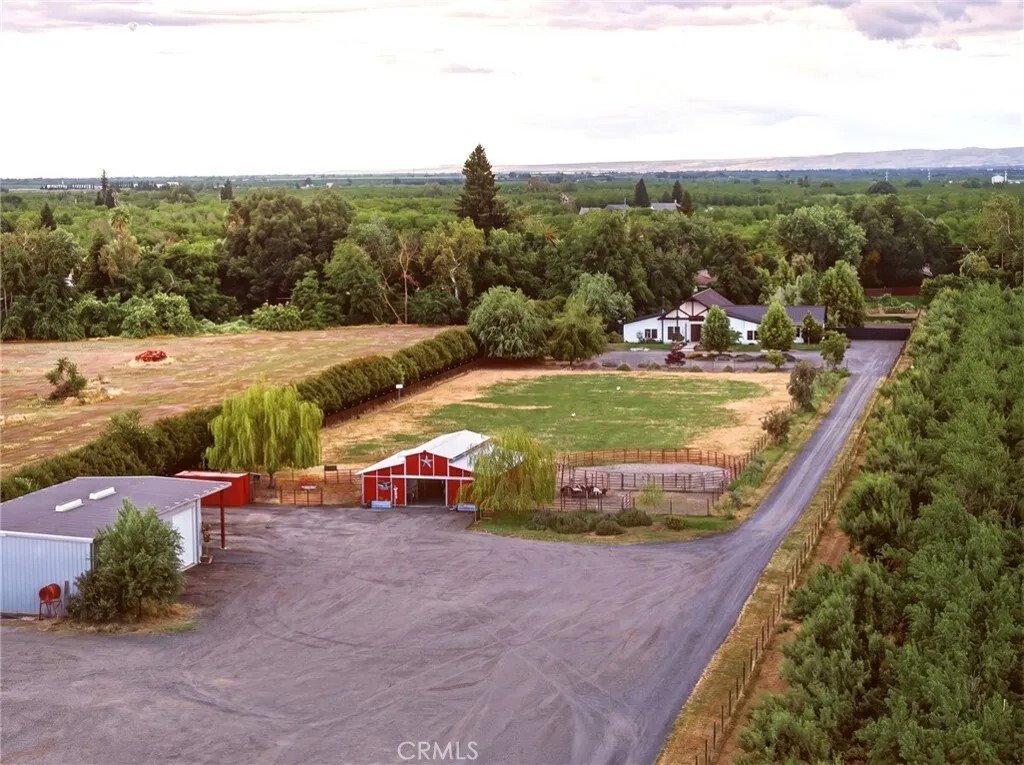 House in Chico, California, United States 3 - 18030012