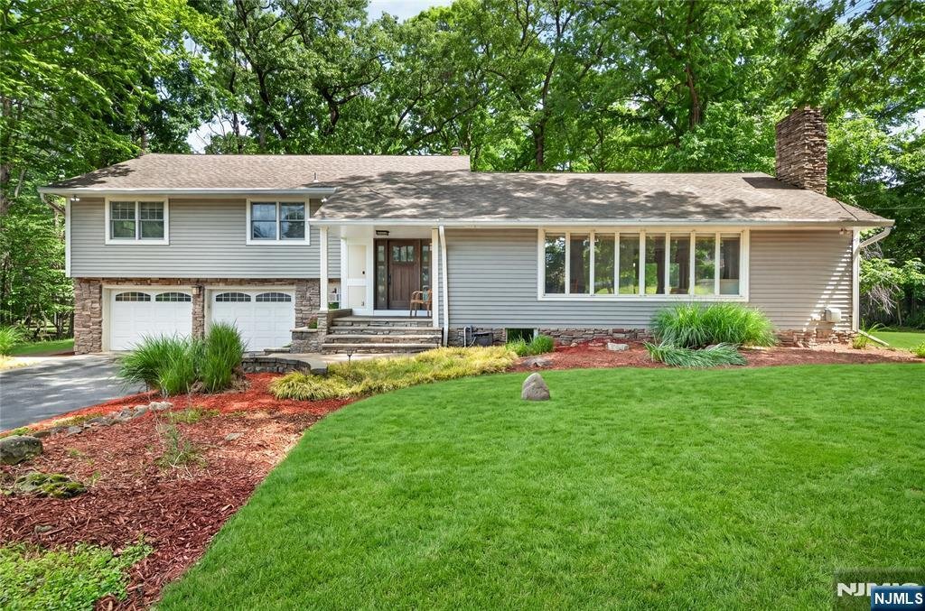 House in Saddle River, New Jersey, United States 1 - 18031573
