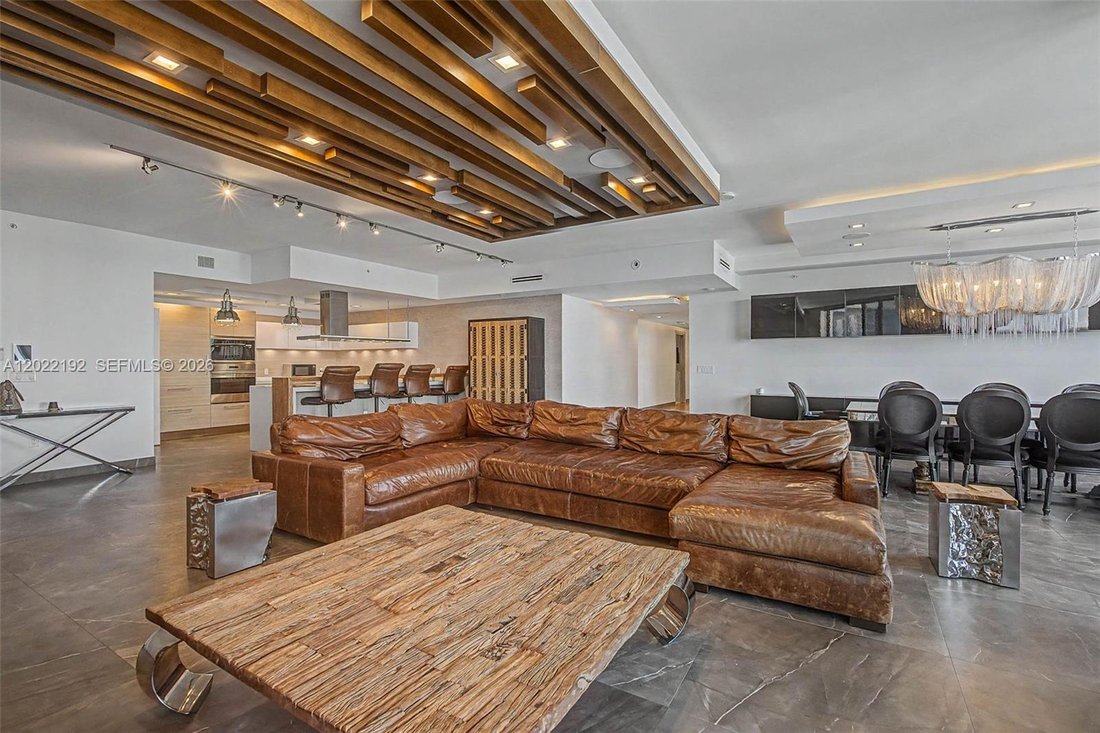 Condo in North Miami Beach, Florida, United States 4 - 18029230