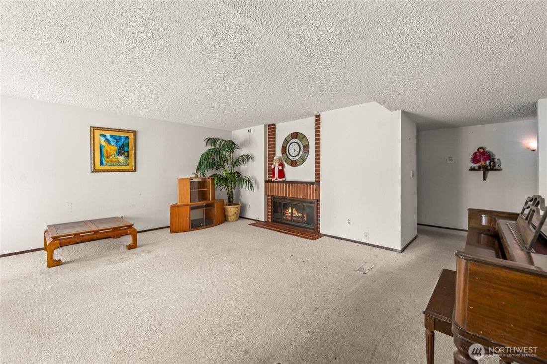 Federal Way, Washington, United States 4 - 18028190