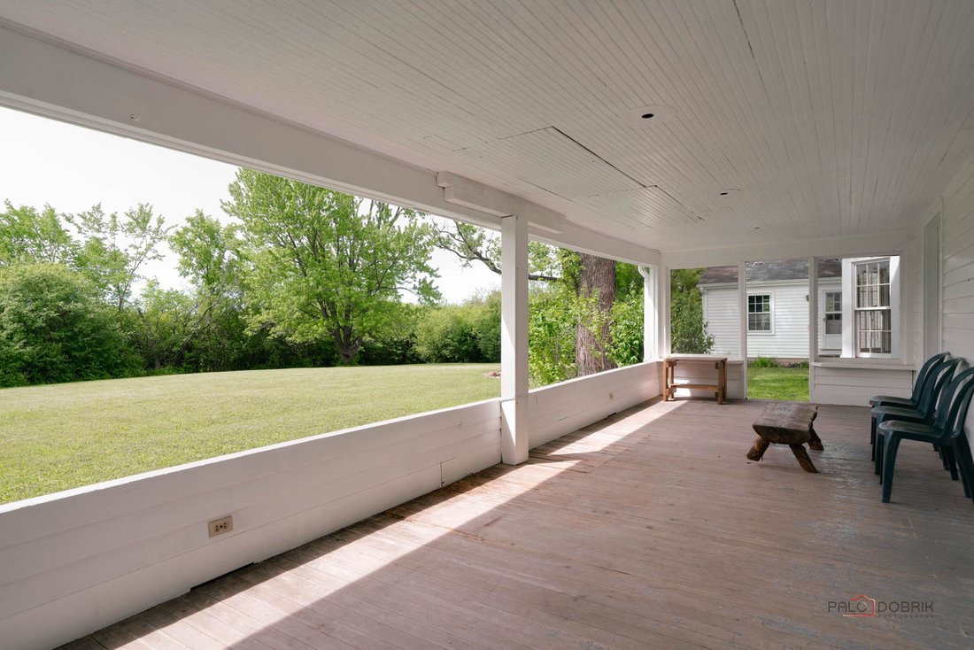 House in Libertyville, Illinois, United States 3 - 18030369