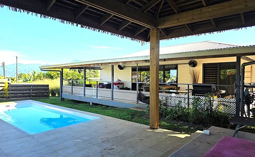 House in Taiarapu-Ouest, Windward Islands, French Polynesia 1