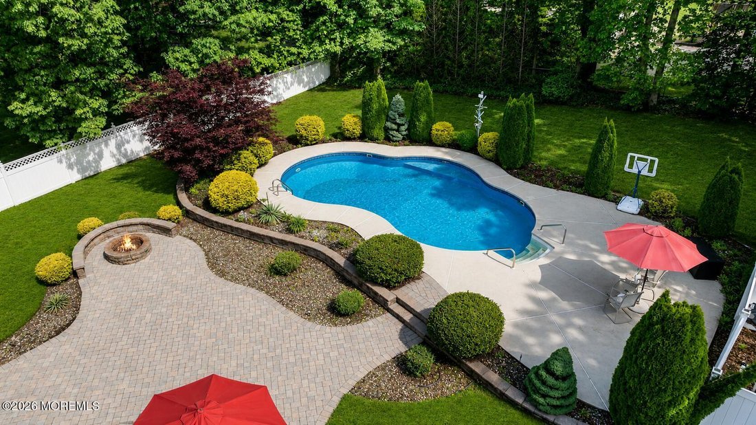 House in Old Bridge Township, New Jersey, United States 5 - 18031565