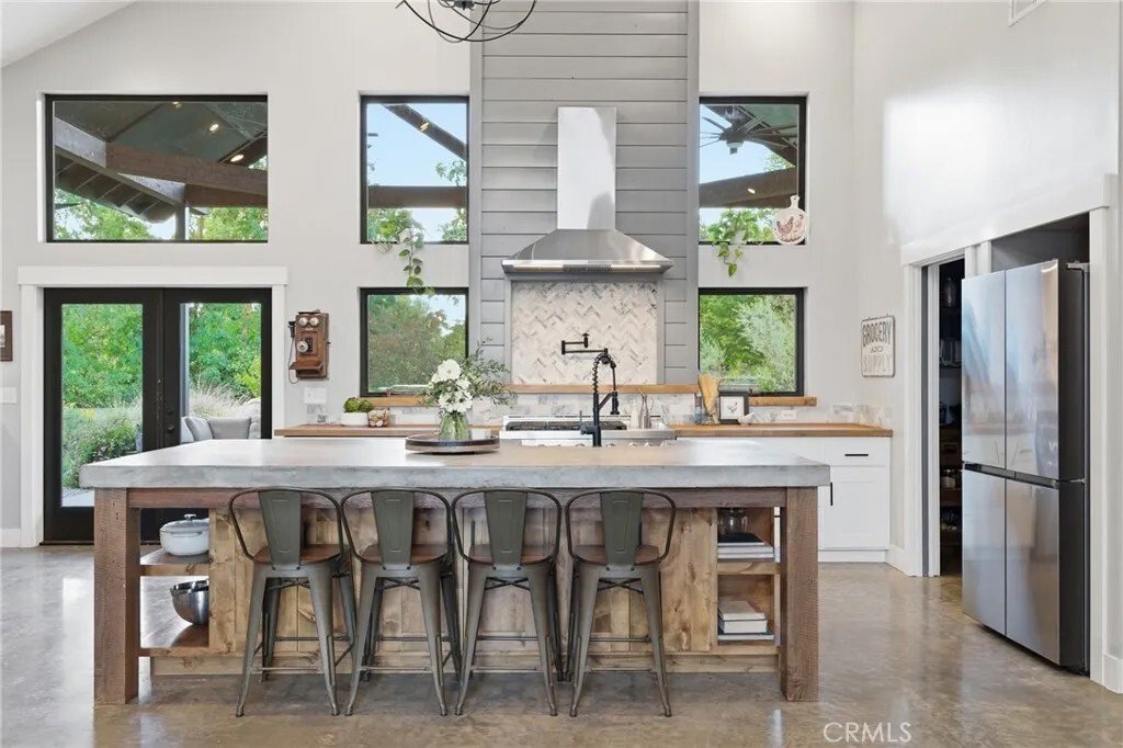 House in Chico, California, United States 4 - 18030012