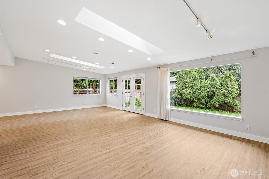 House in Mountlake Terrace, Washington, United States 5 - 18031955