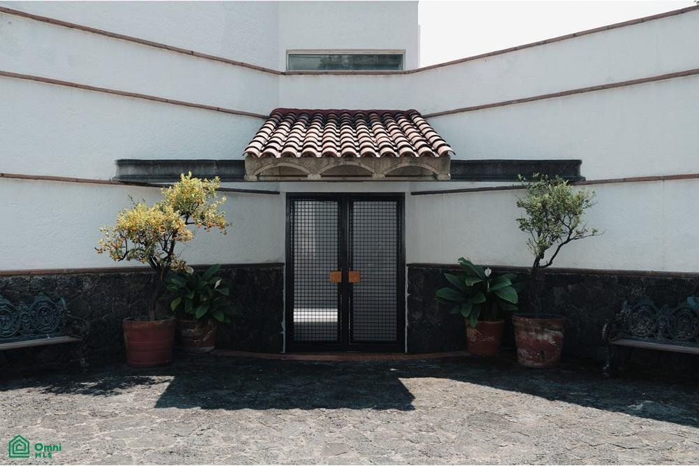 House in Cuernavaca, Morelos, Mexico 2 - 18030494