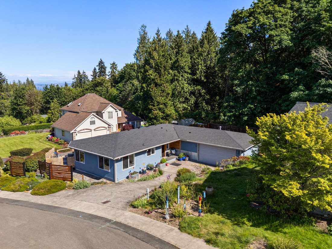 House in Port Orchard, Washington, United States 1 - 18025571