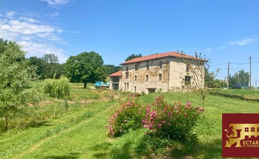 Villa à Chalamont, Auvergne-Rhône-Alpes, France 1