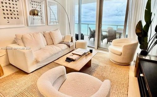 Condo in Sunny Isles Beach, Florida, United States 1