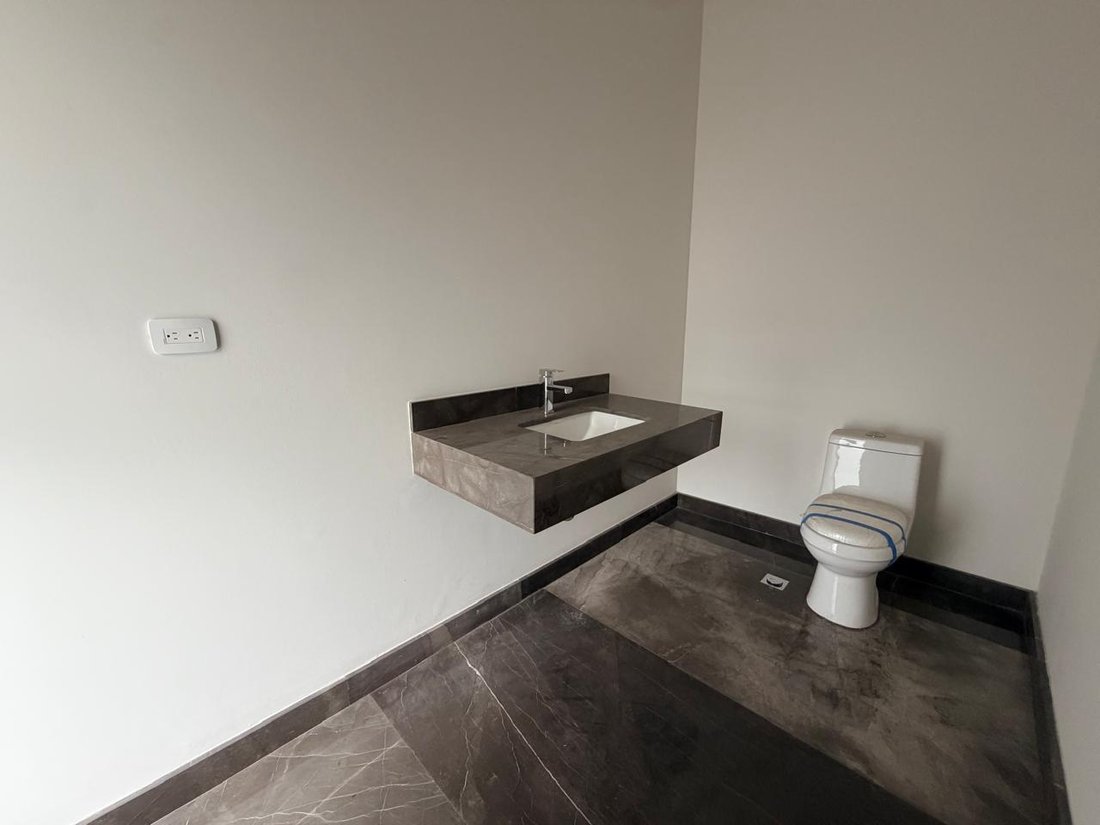 House in Monterrey, Nuevo Leon, Mexico 3 - 18027454