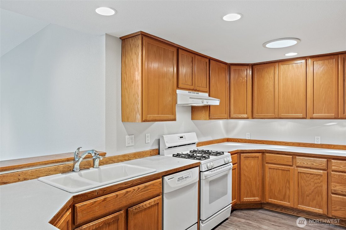 House in Mountlake Terrace, Washington, United States 3 - 18031955