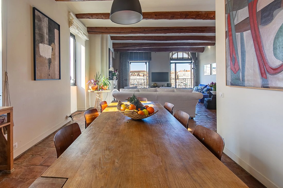 Apartment in Opéra, 1er Arrondissement, Marseille 5 - 18027513