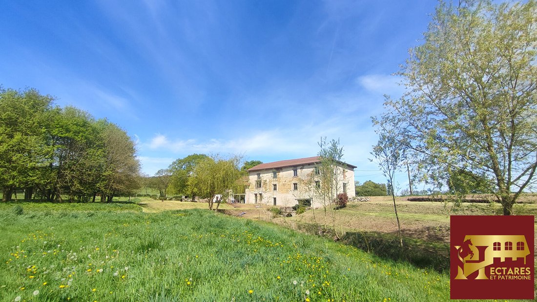 Villa en Chalamont, Auvernia-Ródano-Alpes, Francia 1 - 18027836