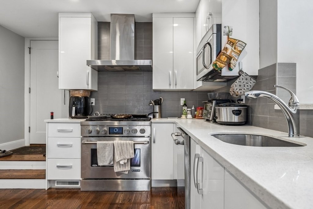 Condo in Boston, Massachusetts, United States 4 - 18032417