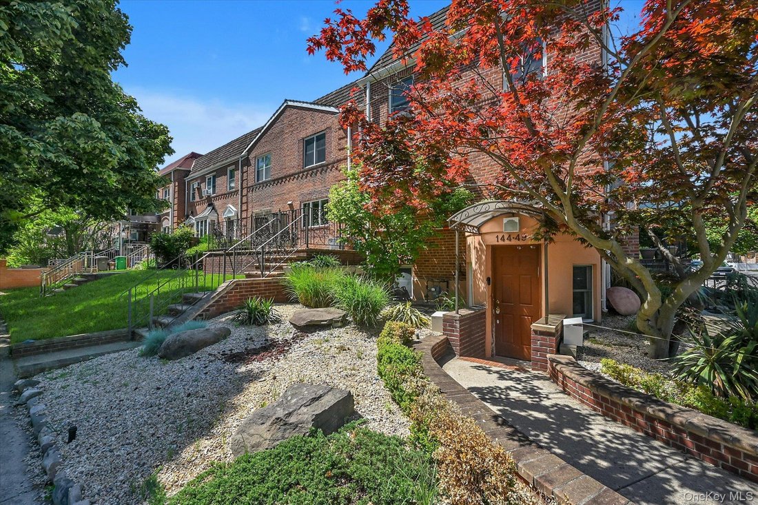 House in New York, New York, United States 2 - 18029827