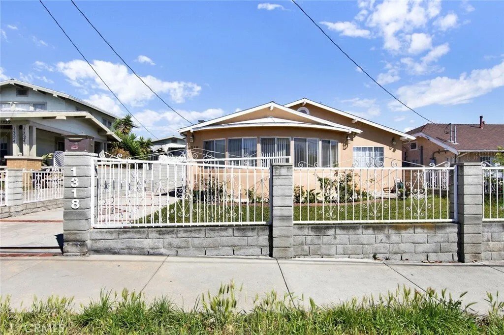 Condo in Los Angeles, California, United States 2 - 17628228