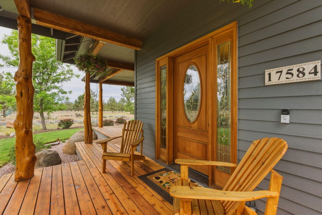 House in Sisters, Oregon, United States 1 - 18026018