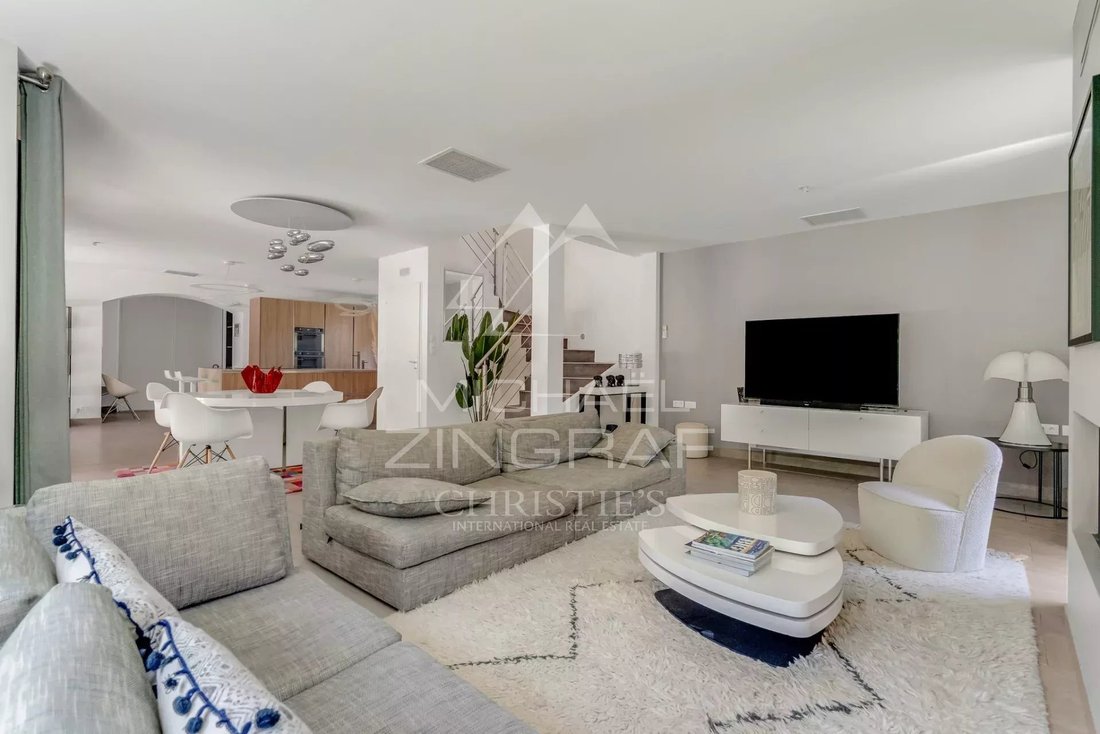 Villa in Gassin, Provence-Alpes-Côte d'Azur, France 5 - 18027510