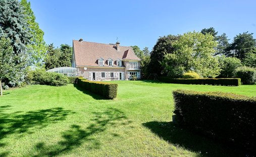 House in Sud, La Chapelle-d'Armentieres, France 1