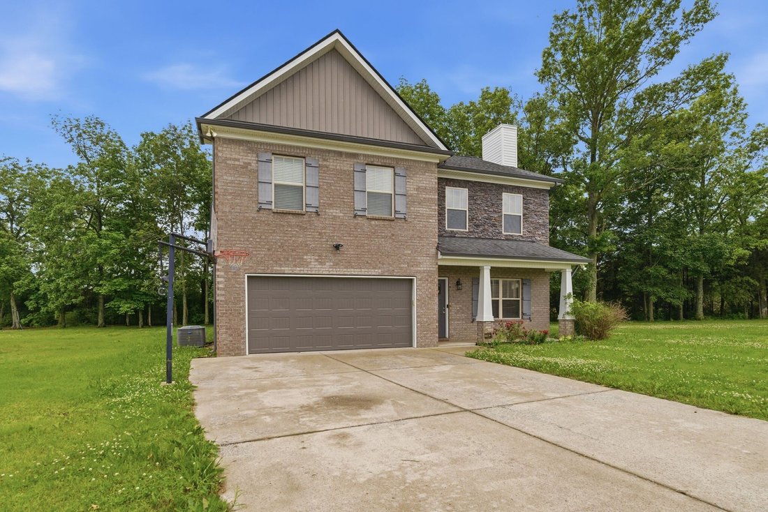 House in Eagleville, Tennessee, United States 3 - 18029353
