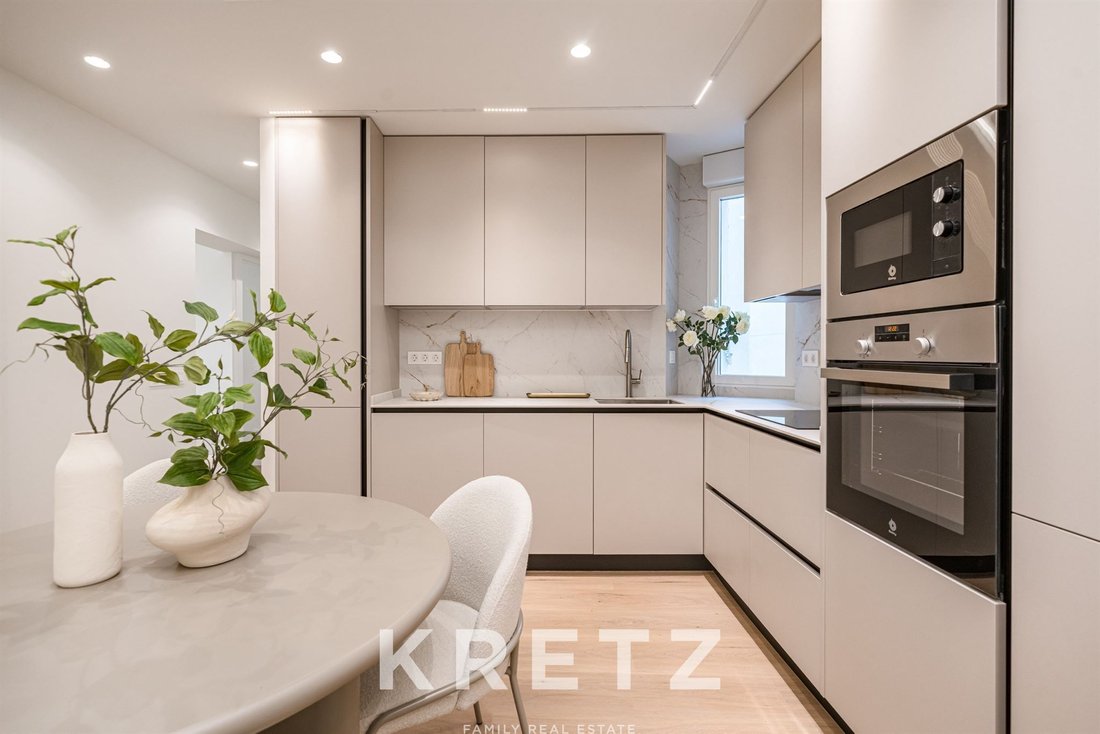 Apartment in Retiro, Madrid, Spain 5 - 18027702