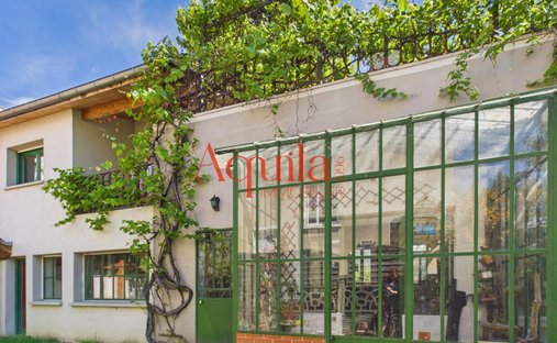 House in Zola - Pressence, Villeurbanne, France 1