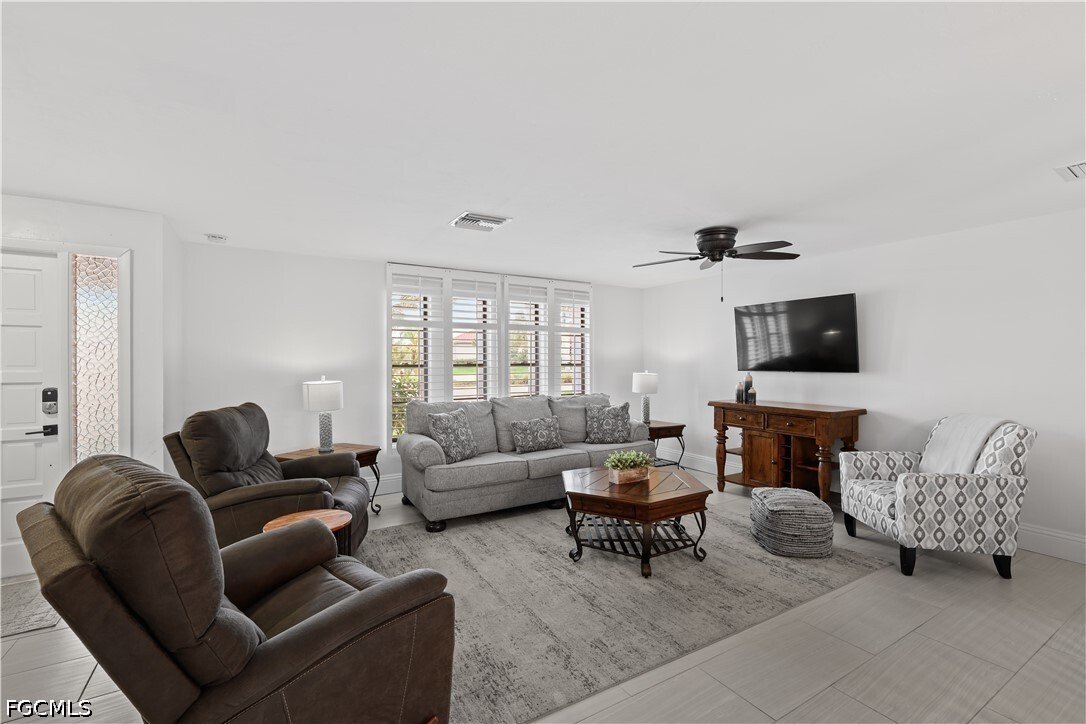 House in Cape Coral, Florida, United States 5 - 18031990