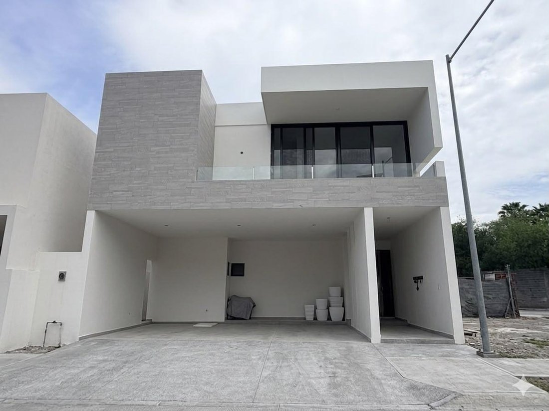House in Monterrey, Nuevo Leon, Mexico 1 - 18027485