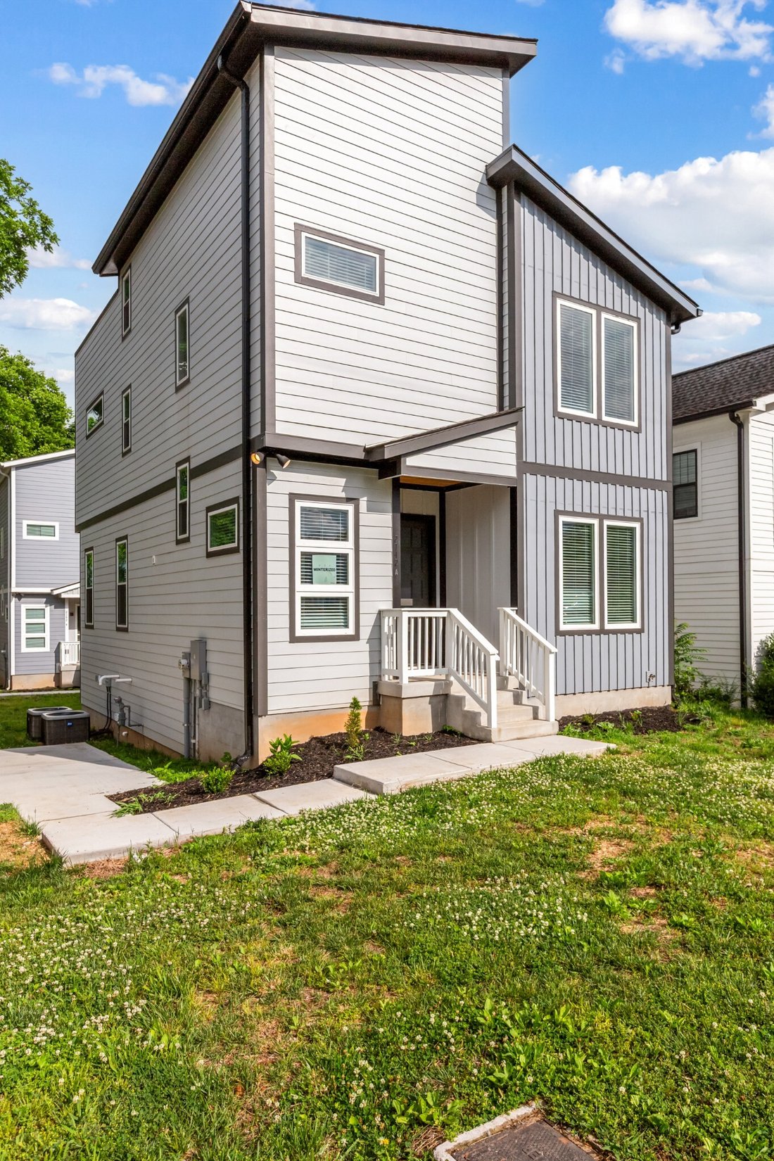 Co Op in Nashville, Tennessee, United States 1 - 18029271