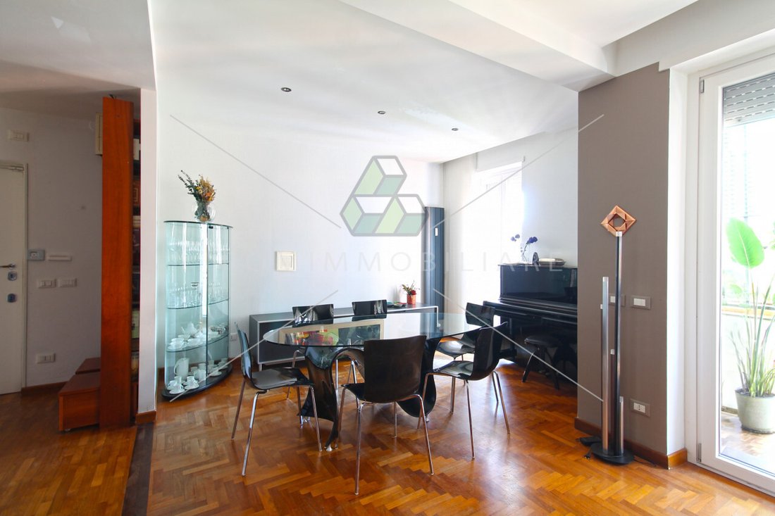Apartment in Eur - Torrino - Giuliano Dalmata, Rome, Lazio 4 - 18032052