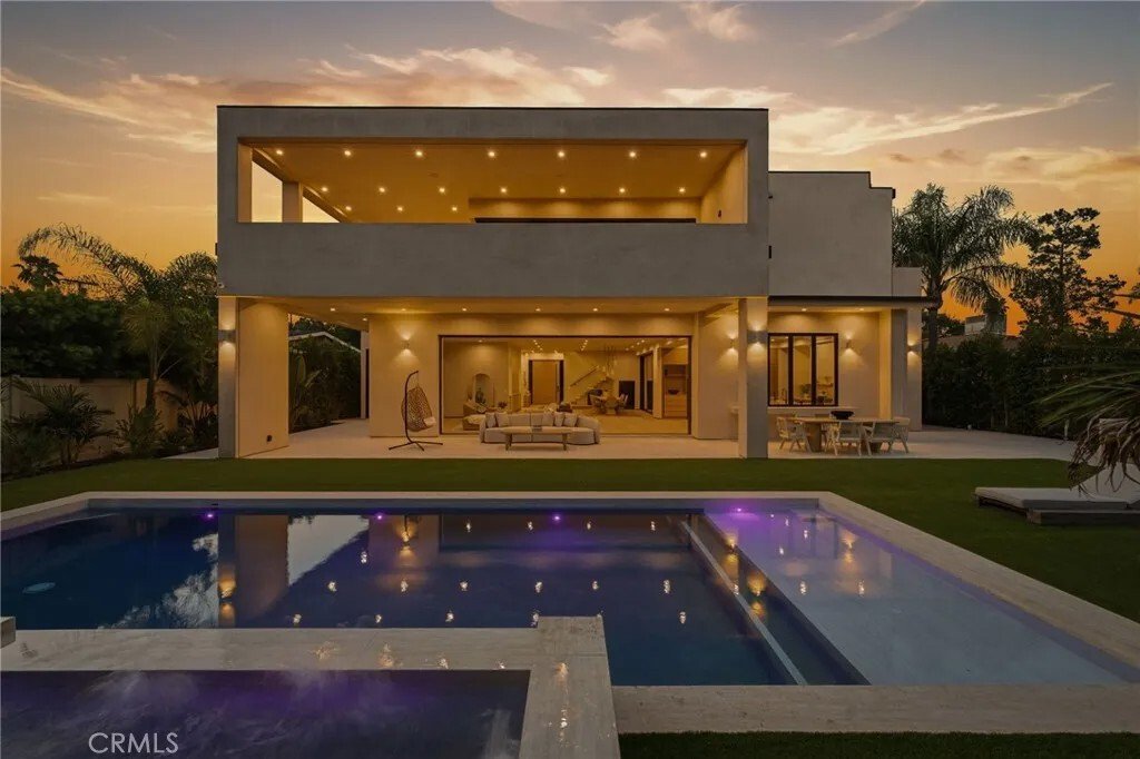 House in Los Angeles, California, United States 4 - 18030032