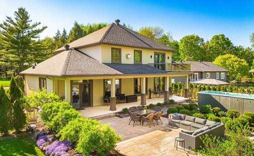 House in Cowansville, Quebec, Canada 1