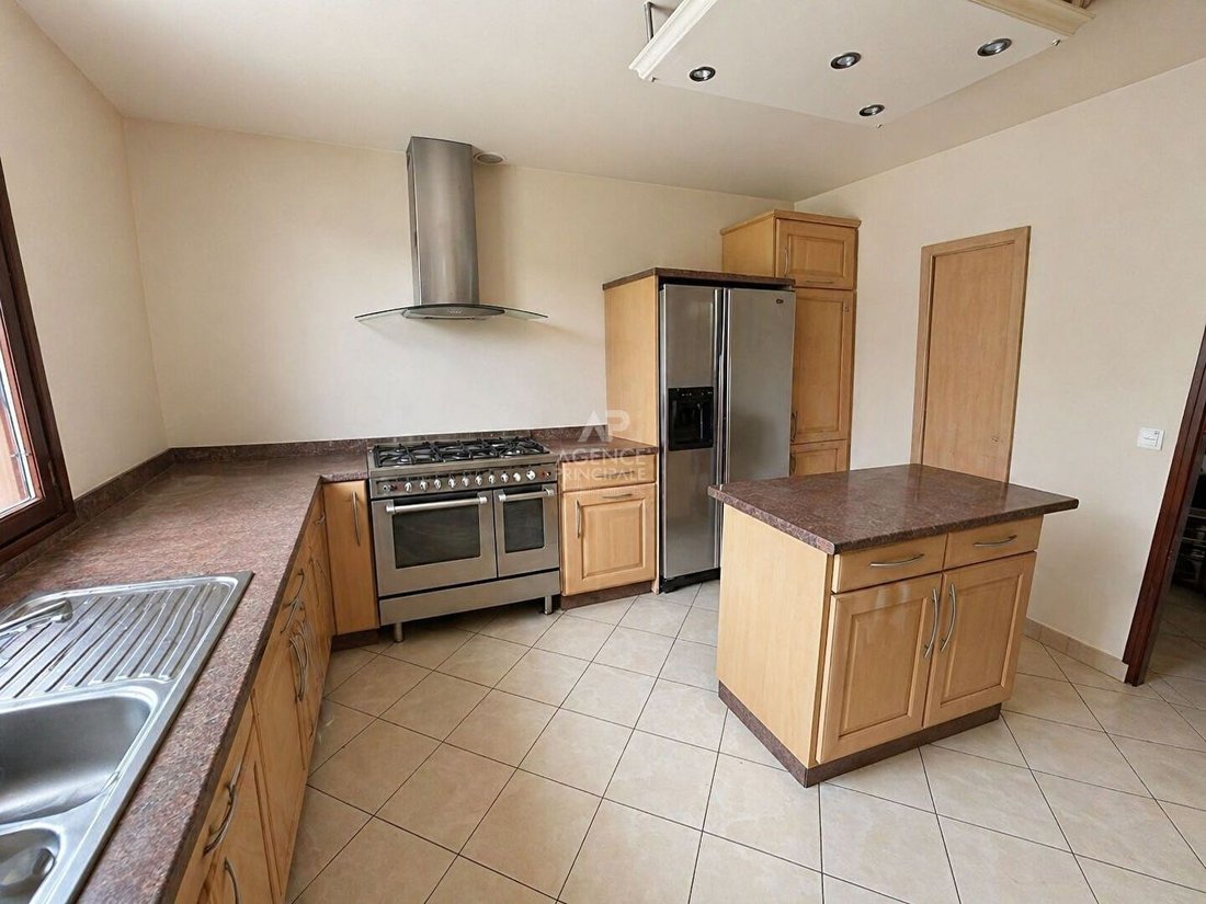 House in Centre, Triel-sur-Seine, France 3 - 18029344