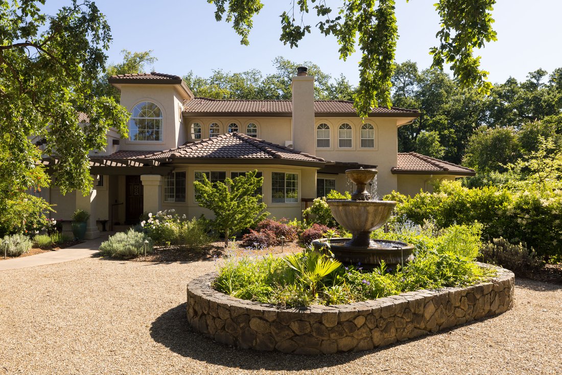House in Calistoga, California, United States 1 - 18028360