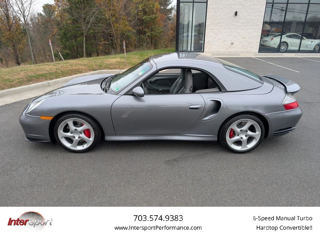 Cabriolet in Ashburn, VA, United States 1 - 16677399