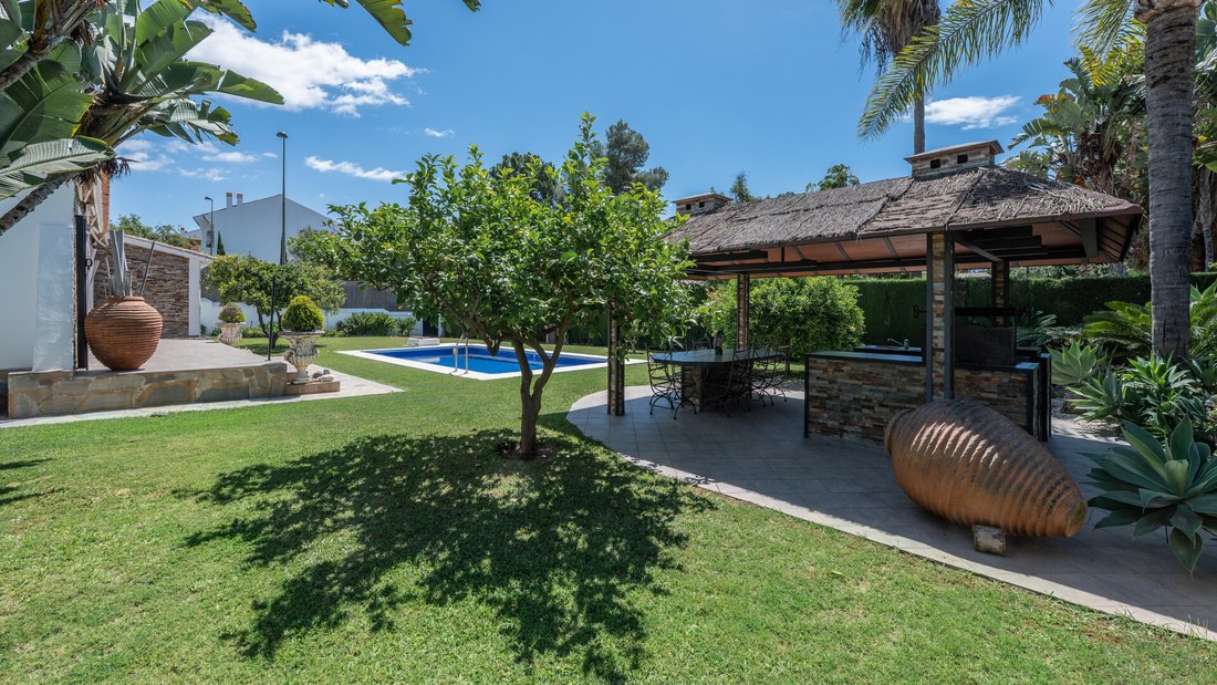 Villa in Golden Mile, Andalusia, Spain 2 - 17899871
