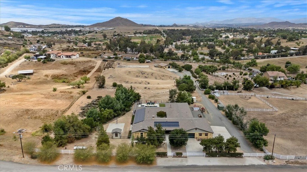 House in Lake Mathews, California, United States 4 - 18032011