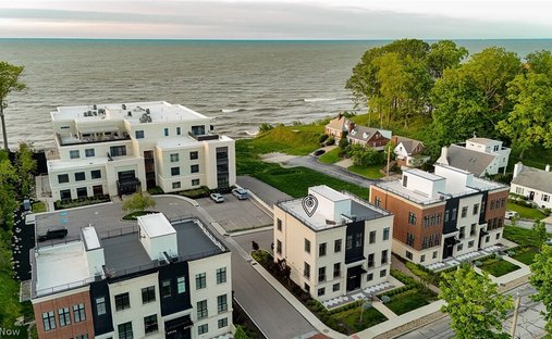 Condo in Rocky River, Ohio, United States 1