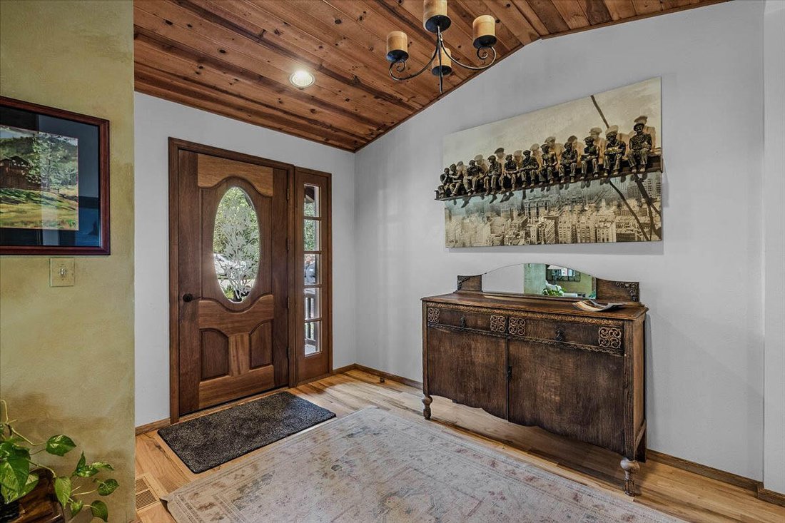 House in Gold Hill, Oregon, United States 3 - 18028891
