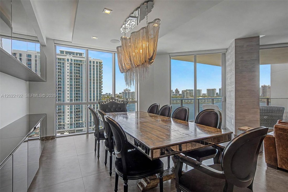 Condo in North Miami Beach, Florida, United States 5 - 18029230