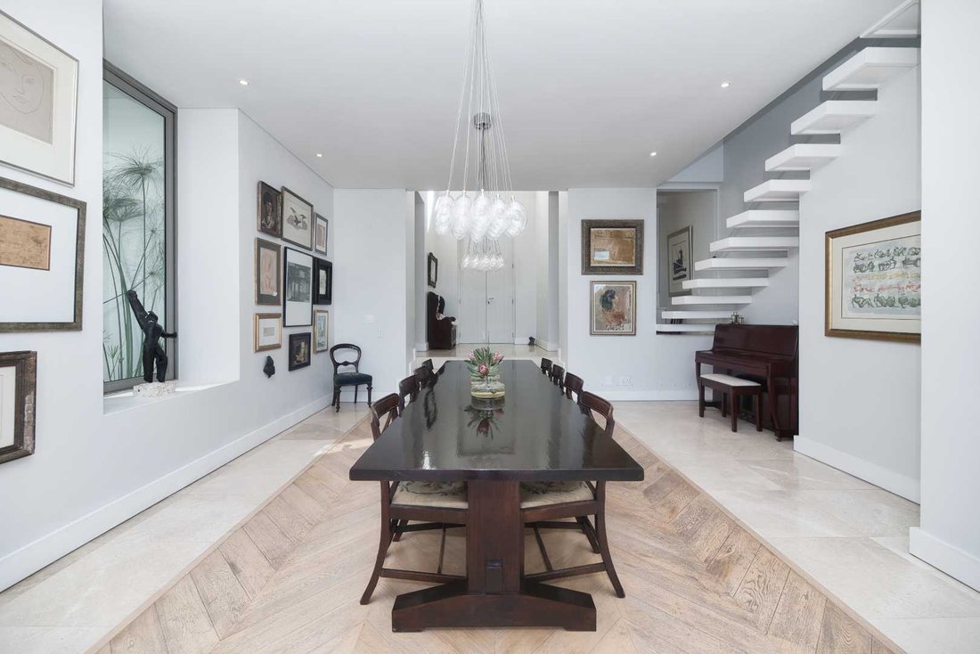 House in Hermanus, Western Cape, South Africa 3 - 18025894