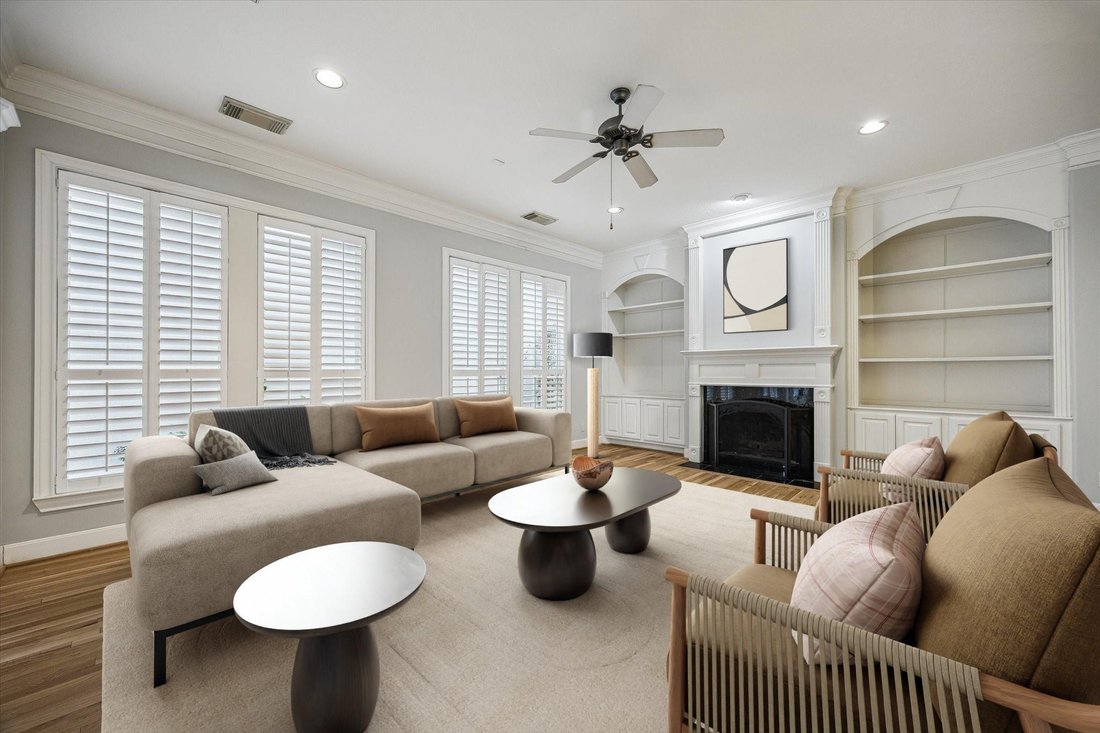 House in Houston, Texas, United States 3 - 18030731