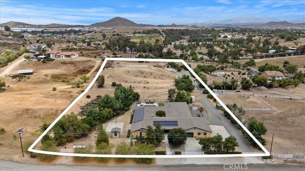 House in Lake Mathews, California, United States 3 - 18032011