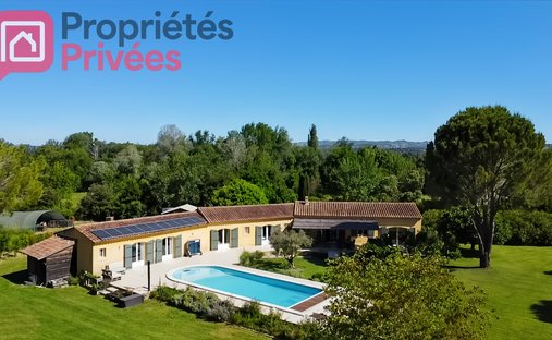 Villa in Mouriès, Provence-Alpes-Côte d'Azur, France 1