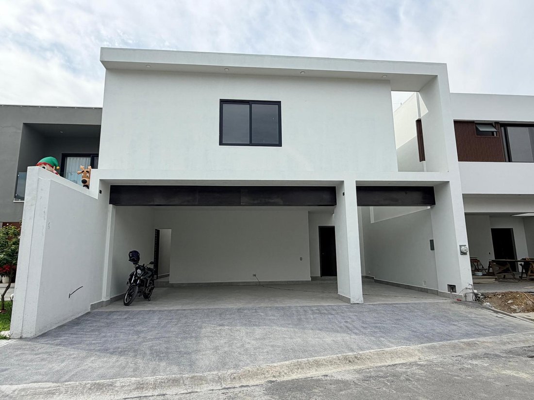 House in Santiago, Nuevo Leon, Mexico 1 - 18027436