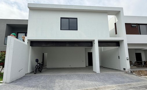 House in Santiago, Nuevo Leon, Mexico 1