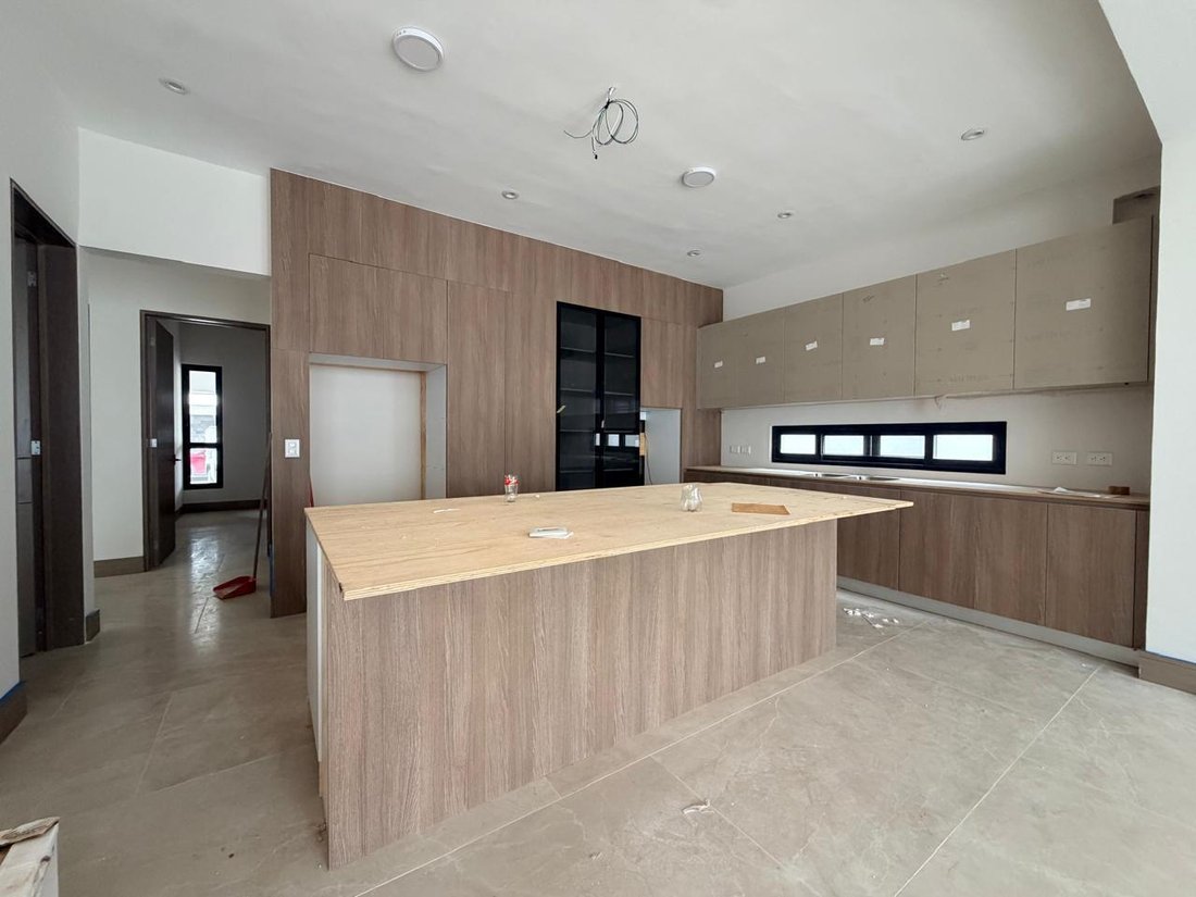 House in Monterrey, Nuevo Leon, Mexico 4 - 18027483
