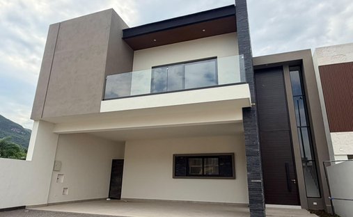 House in Monterrey, Nuevo Leon, Mexico 1